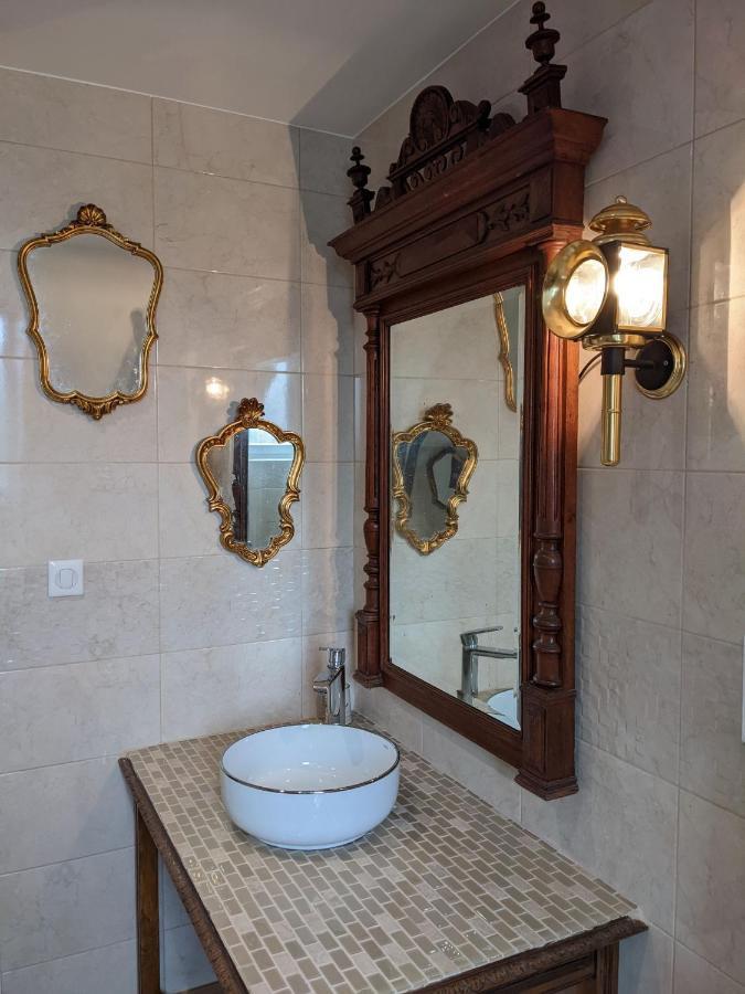 Suite Orient Express Dans L'Auberge Des Trains Mythiques Laniscat Bagian luar foto